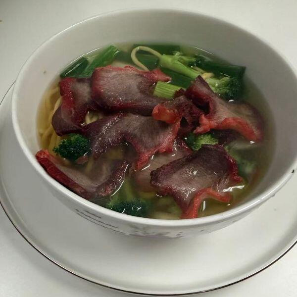 36. Roast Pork Yat Gaw Mein