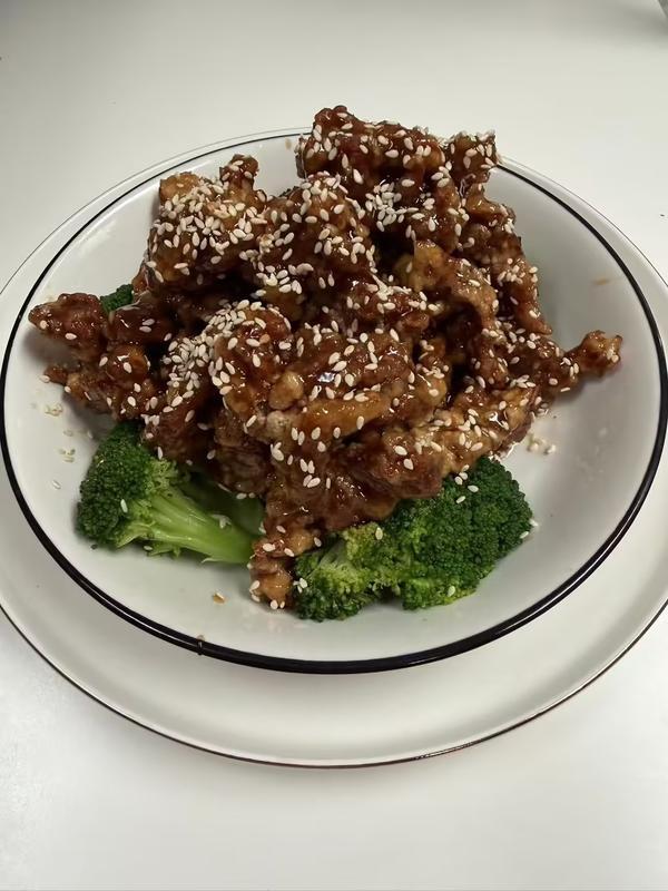 S1. Sesame Chicken