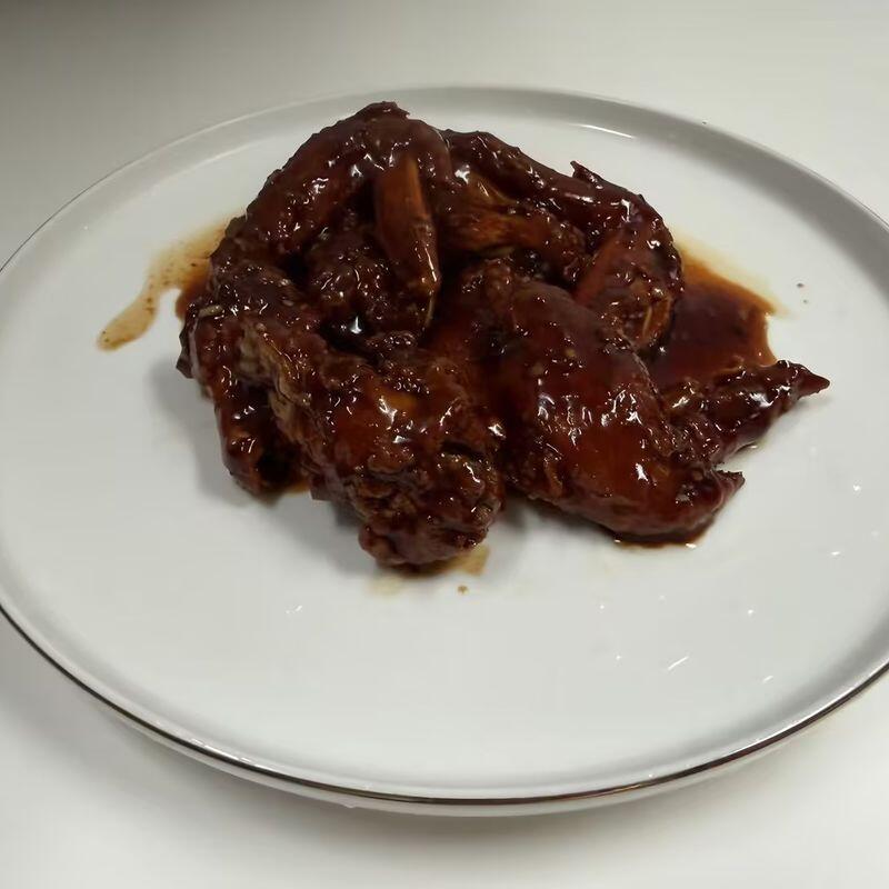 3. Chicken Wing in Garlic Sauce (8)